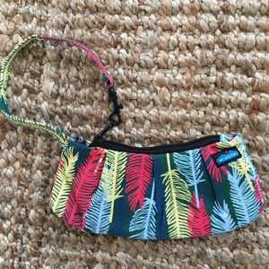 KAVU wallet NWOT